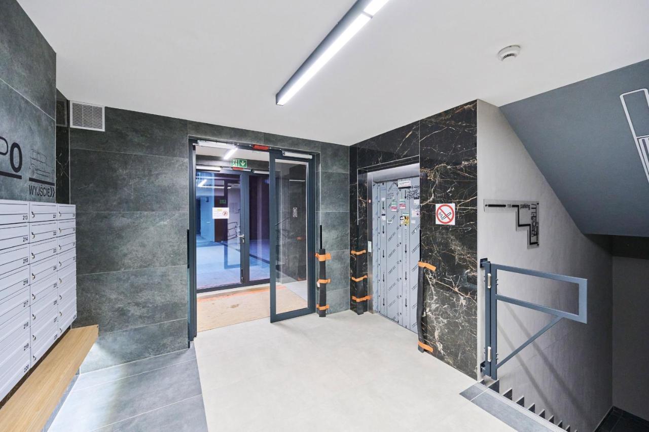 Nowa Manufaktura Apartment Wroclaw Krzyki By Noclegi Renters Eksteriør bilde