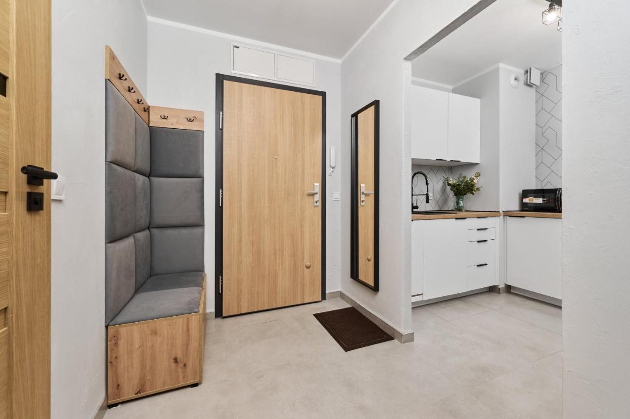 Nowa Manufaktura Apartment Wroclaw Krzyki By Noclegi Renters Eksteriør bilde