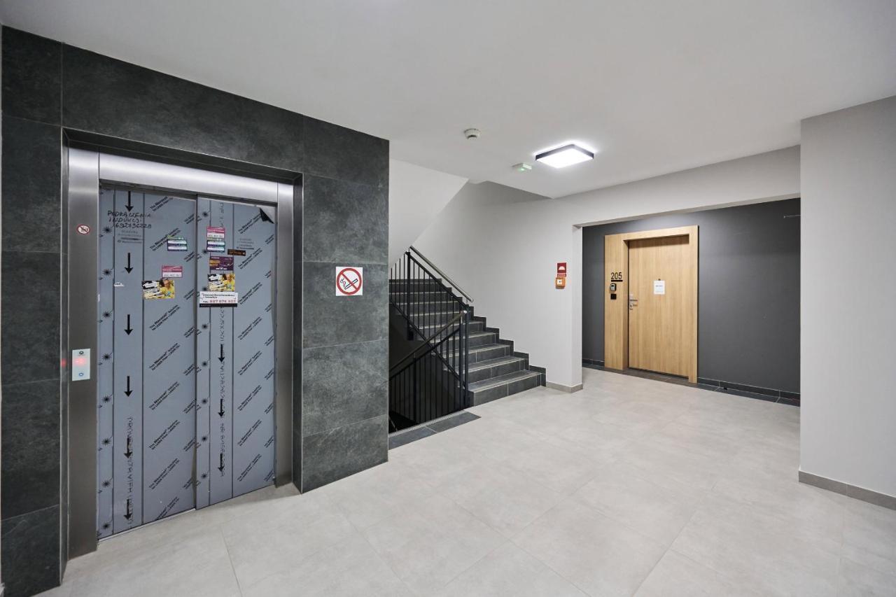 Nowa Manufaktura Apartment Wroclaw Krzyki By Noclegi Renters Eksteriør bilde